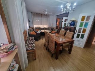 Doppelhaus in Fátima. Oportunidad chalet en fátima