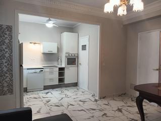 Appartement à Oliva Pueblo. Cerca de plaza del ayuntamiento. frente casa de cultura