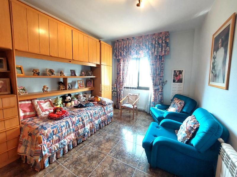 Foto 02a39609-42e2-42d3-8020-0695d86ef1af. Chalet urb. can villalba. en Abrera