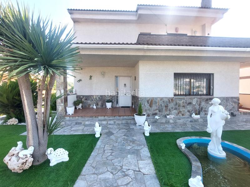 Foto 7be02a37-674a-40fb-86cd-d8de0df81d69. Chalet urb. can villalba. en Abrera