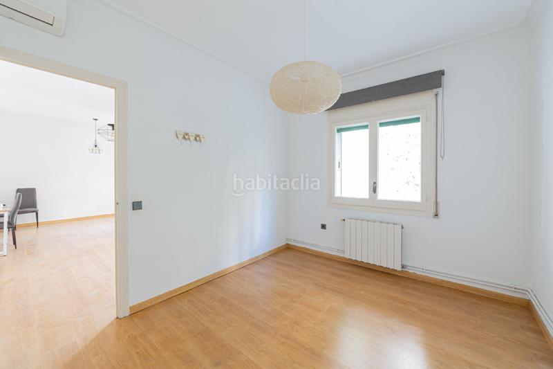 Foto 663ce225-a39e-47c5-81a6-1d7293156a06. Piso avda. roma casanova en L´Antiga Esquerra de l´Eixample Barcelona