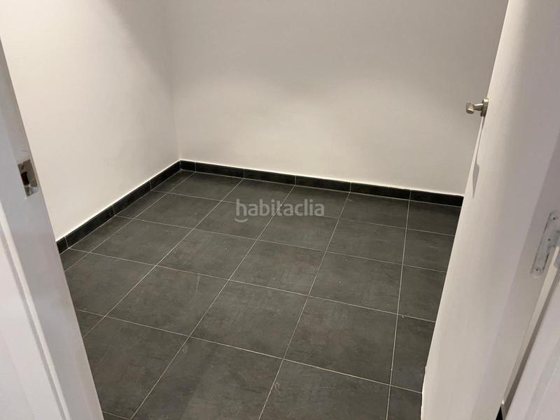 Foto 8da65b90-0d27-45e9-9611-5666f46d65df. Pis a El Pedró Cornellà de Llobregat