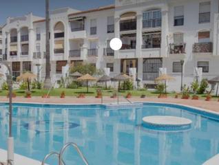 Rez-de-chaussée à Playa de Granada. Junto a hotel  estrella del mar