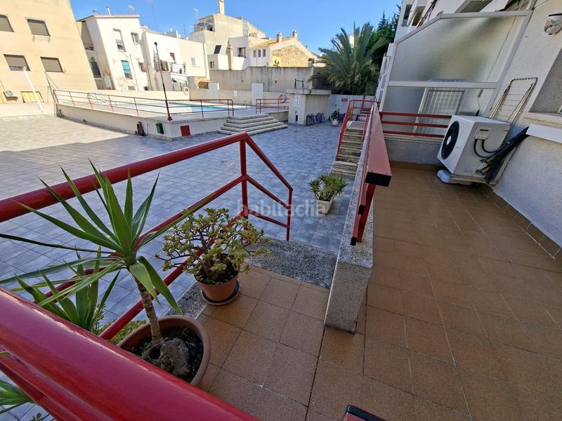 Foto 18a61880-a3d3-4124-b8c9-7b15563ae2b4. Apartament amb aparcament piscina a Centre Torredembarra