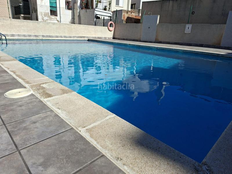 Foto 297eea9d-1170-499e-bebd-b3eb7f91fa38. Apartament amb aparcament piscina a Centre Torredembarra