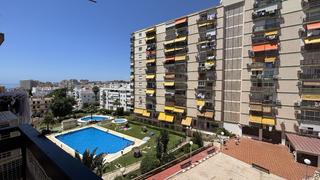 Appartement à Parque de la Paloma. Muy cerca del mar, el conjunto tiene bar y restaurante