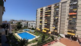 Apartamento en Parque de la Paloma. Muy cerca del mar, el conjunto tiene bar y restaurante
