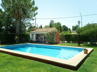 Chalet in Pedanías - Extrarradio. Urbanización florida albacete