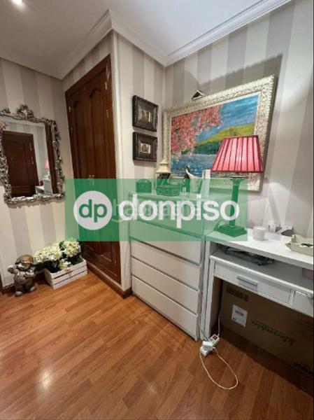 Foto d89f3332-79ae-49d9-9a36-d486c6dcb28a. Apartamento piso en zona sur en nuevo Cáceres Cáceres