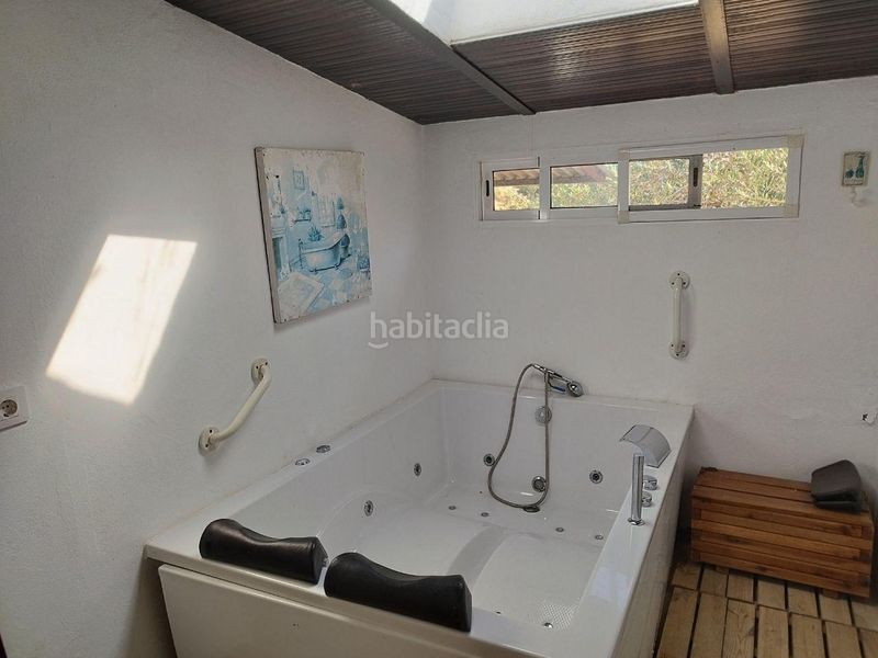 Foto aa8bc48b-6361-4bac-8551-27b32c15dc88. Chalet in Castillo de las Guardas (El)