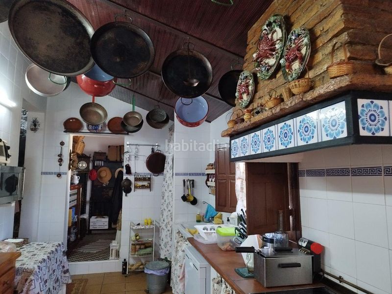 Foto c4e912fa-d318-419b-a502-098fbb43cb7d. Chalet in Castillo de las Guardas (El)