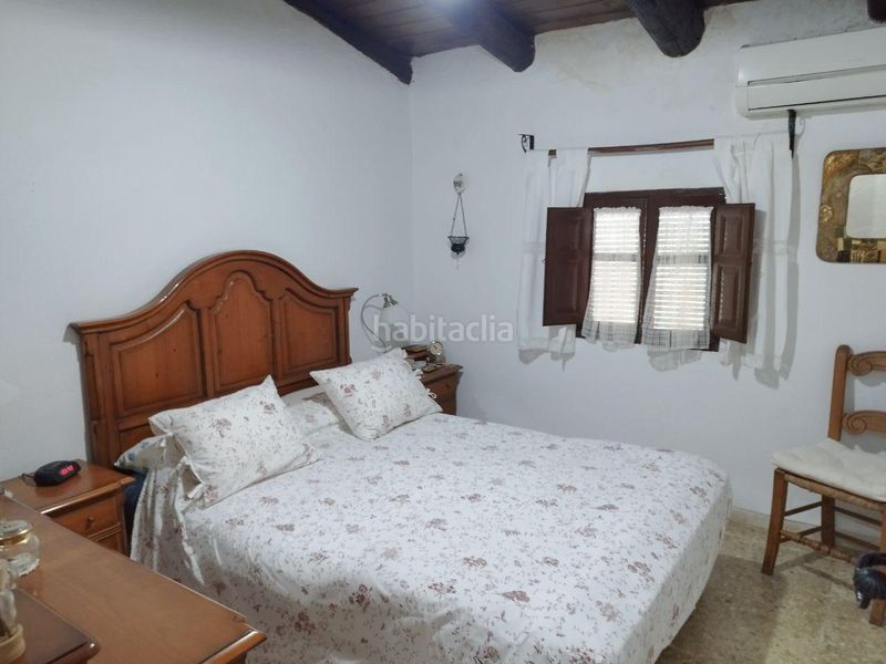 Foto ea16bf28-a282-4f8e-8558-c9fd5c4b7d23. Chalet in Castillo de las Guardas (El)