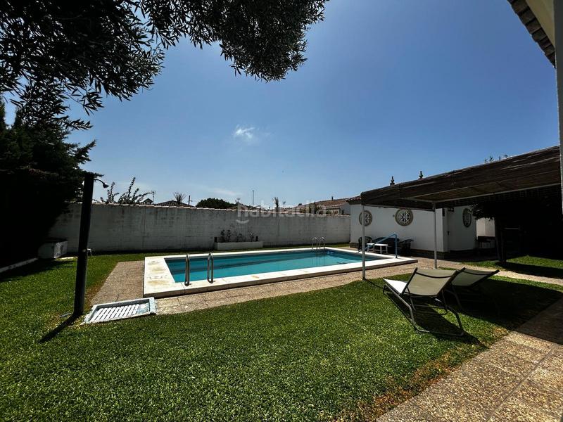 Foto 279e4946-cb46-4d79-b326-7eb3a83c24de. Chalet mit parking in Los Gallos Chiclana de la Frontera