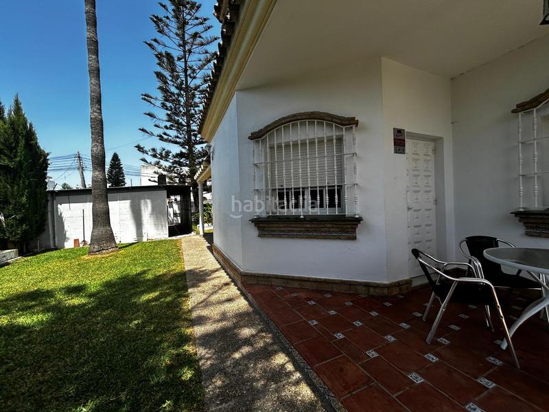 Foto 31ba763b-41f1-42d9-8903-f3f0f468190e. Chalet mit parking in Los Gallos Chiclana de la Frontera
