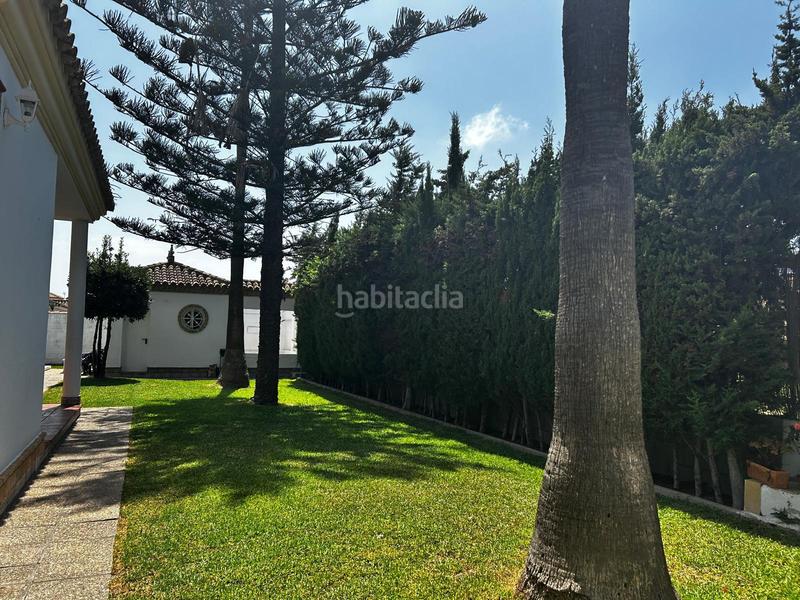 Foto 5ba4c934-5891-4369-8530-4dc1f2b341ad. Chalet mit parking in Los Gallos Chiclana de la Frontera