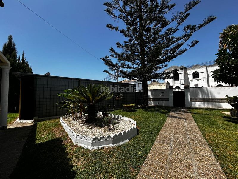 Foto eb455c91-5108-41d1-9b25-d5b727243706. Chalet mit parking in Los Gallos Chiclana de la Frontera