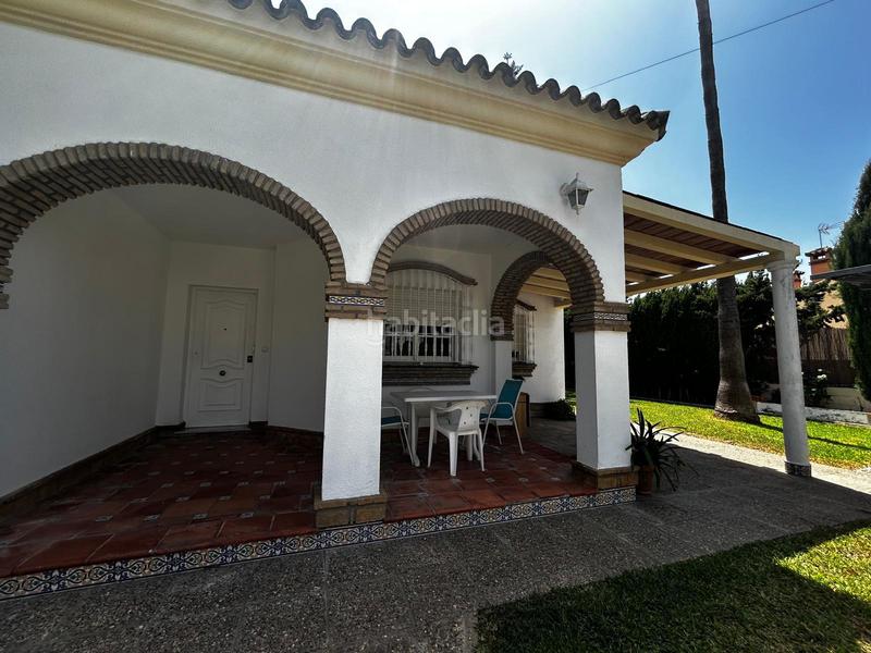 Foto f34f509a-cafb-4443-9dc4-76f9d0c8bca8. Chalet mit parking in Los Gallos Chiclana de la Frontera