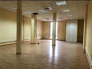 Location Local commercial à Centro. Alquiler local  de 630 m2 en el centro de villaviciosa