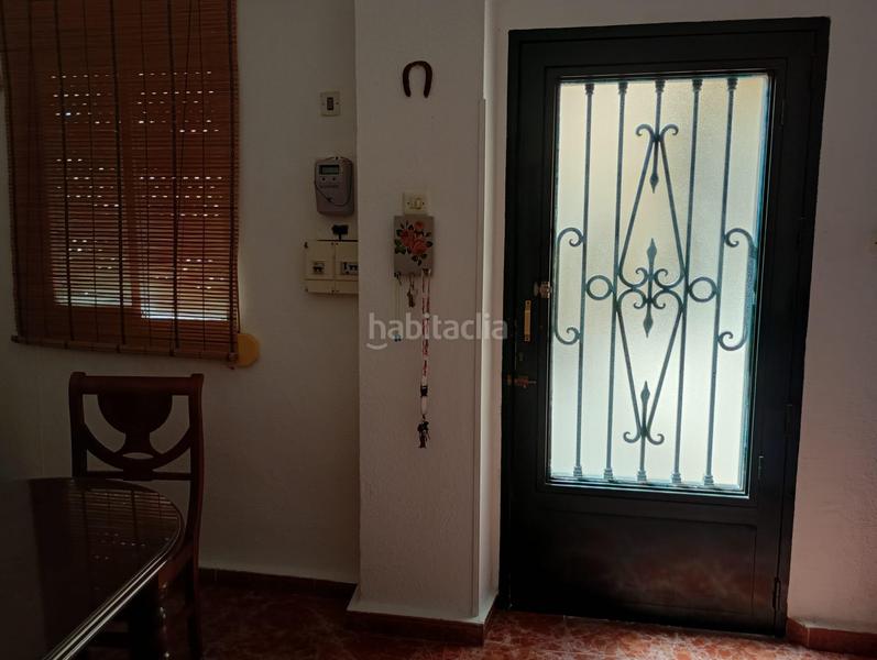 Foto 81145acf-f189-46f6-98b4-cc3b795817d3. Casa aparellada a Motril ciudad Motril