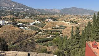 Masía en Valtocado - La Alquería - La Atalaya. A solo 7 min. de la zona comercial de las lagunas,mijas