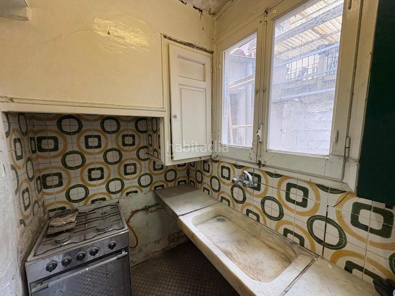 Foto 7f7ded9a-d663-4611-83d2-6367aa3769d9. Casa pareada casa tipo inglesa a un paso de la misma rambla en Sabadell