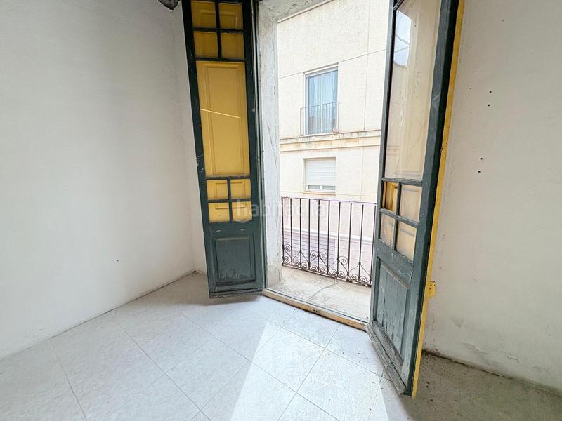 Foto b39efdfe-852f-432f-a73a-35edfa7a97b1. Casa bifamiliare in Centre Sabadell