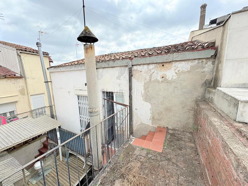 Foto f013f477-6270-43e1-bfa4-65e3cb75a833. Casa bifamiliare in Centre Sabadell