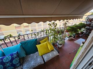 Apartament a Las Trescientas-San Francisco-Ciudad Vergel. Piso 3 sin ascensor, reformado, en s. fco. de sales