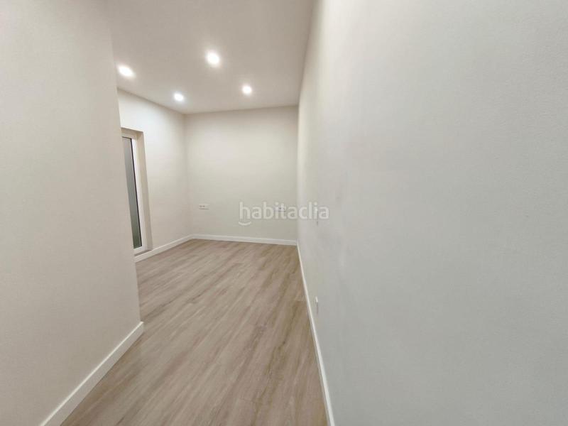 Foto efb02dd8-6efe-41d7-91c2-84bd682d96a2. Appartamento in Guinardó Barcelona