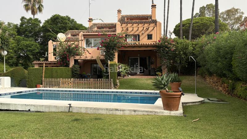 Foto 65d16978-23d9-4c12-9372-507cf2470325. Casa pareada en sitio de Calahonda, de campos de golf, 10 min. playa en Mijas