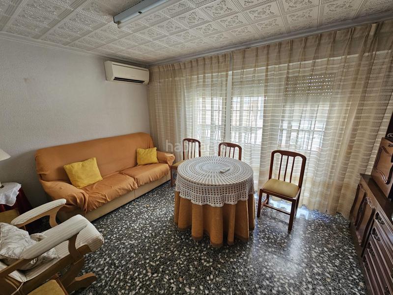 Foto c62ed8ee-0a64-4ce3-9337-7e94bb398488. Piccolo appartamento con riscaldamento in Plaza Castelar - Mercado Central Elda