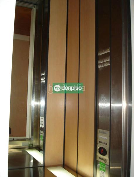 Foto 7c098b96-3579-4002-9a21-15ec51dd2e4d. Alquiler casa pareada zona macondo castellanos en Cáceres