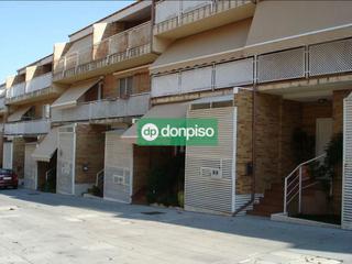 Lloguer Casa aparellada a Ruta de la Plata. Zona macondo  castellanos cáceres