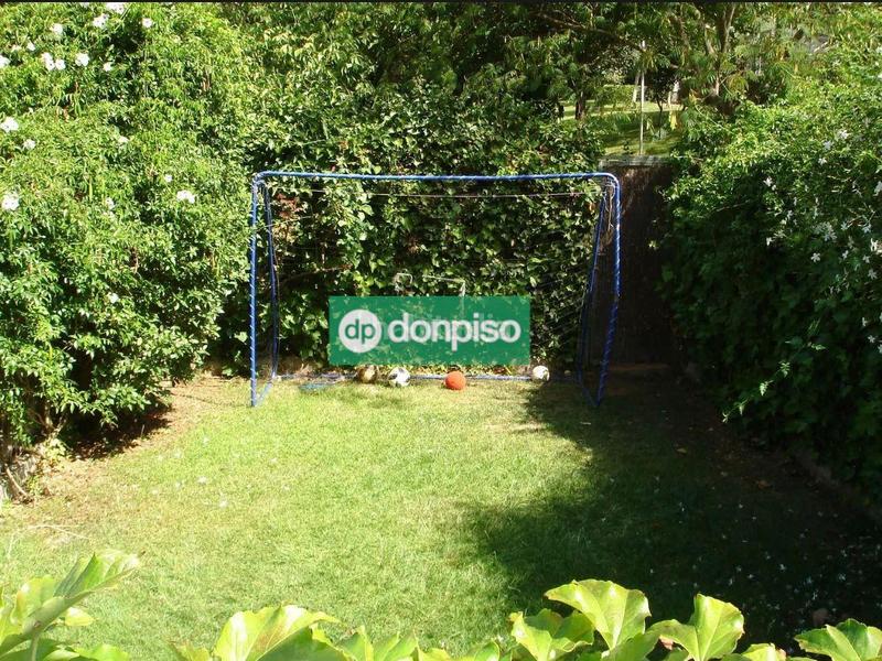 Foto ad3ee0c7-e669-4e03-a41c-94fc96952a49. Location maison jumelée avec chauffage parking piscine dans Cáceres