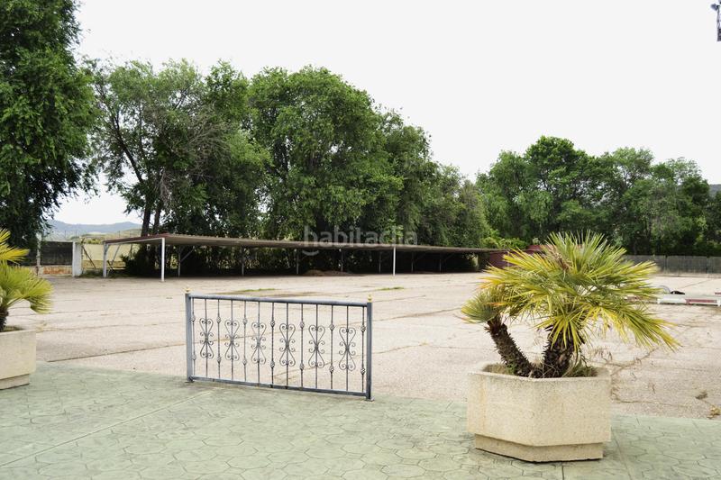 Foto 5b22d366-0bbe-4fbb-acd6-346e33191939. Chalet edificio complejohostelero límites alcalá de henares en Villalbilla