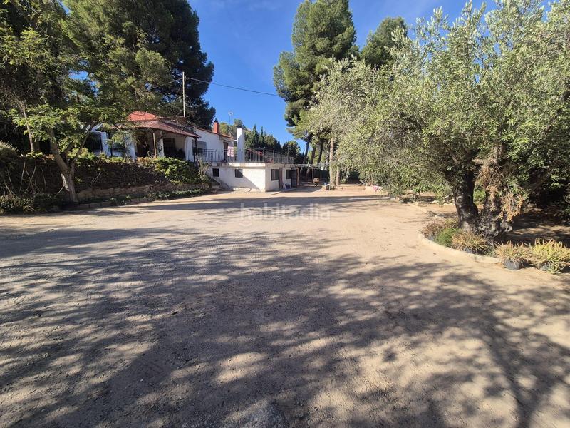Foto 0bb27ea4-f845-4cfa-9c22-a6dcd5e8aa5a. Masía casa de campo con piscina y 8.000m2 en peña del sol en Elda