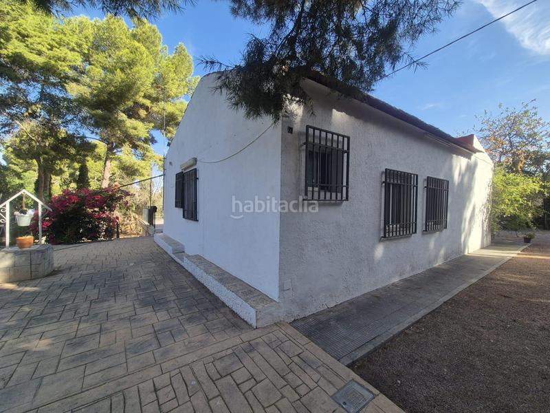 Foto b97e9871-32b2-4a2e-9da1-c56a77b30550. Masía casa de campo con piscina y 8.000m2 en peña del sol en Elda