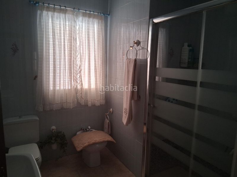 Foto 018fa0c8-183f-4bd2-b58f-6ca529fad076. Casa aparellada amb aparcament a Baeza