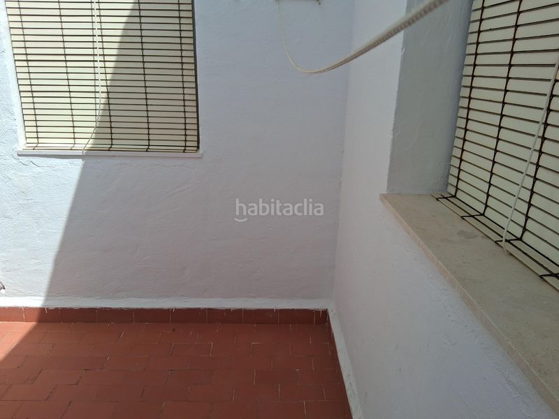 Foto 19e1dc3b-cf90-4d73-ba0c-5a35ec627a0a. Casa aparellada amb aparcament a Baeza