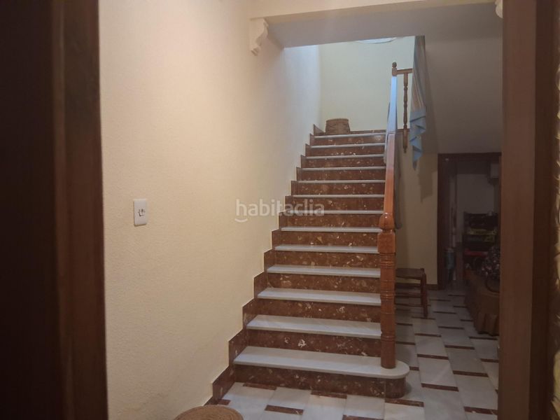 Foto 4347c825-c980-47ee-bf7a-d60a491262b8. Casa aparellada amb aparcament a Baeza