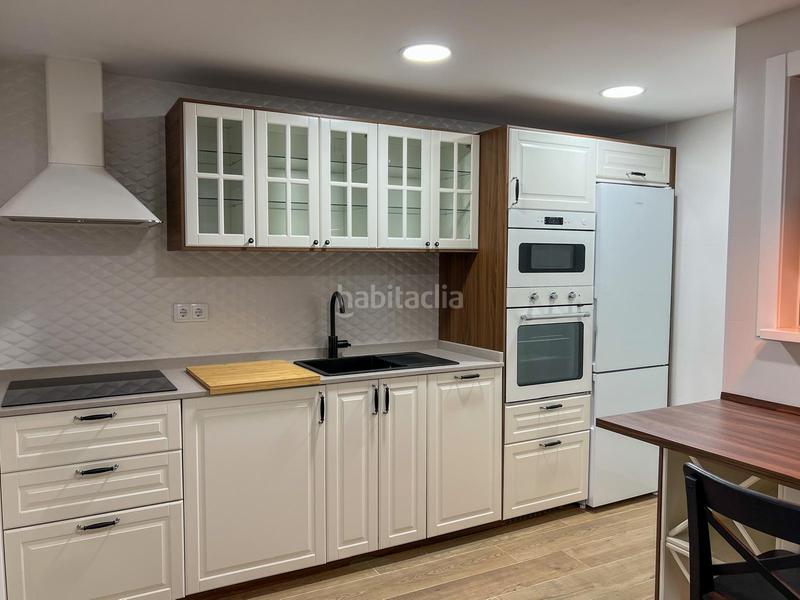 Foto 0c0e6bc4-61a1-49fb-9306-b53c35938784. Alquiler apartamento zona Centro ? en Centro Cáceres