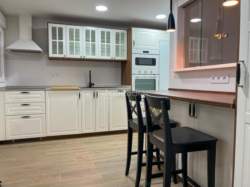 Foto dfdcae6d-b058-47f7-956c-6487003566fb. Location appartement avec chauffage parking dans Centro Cáceres