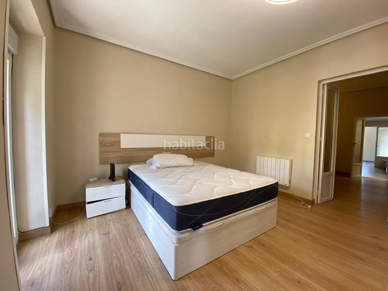 Foto 7871cd3f-741d-4216-875a-f43f4eb9b1d2. Lloguer apartament a Casco Antiguo Cáceres