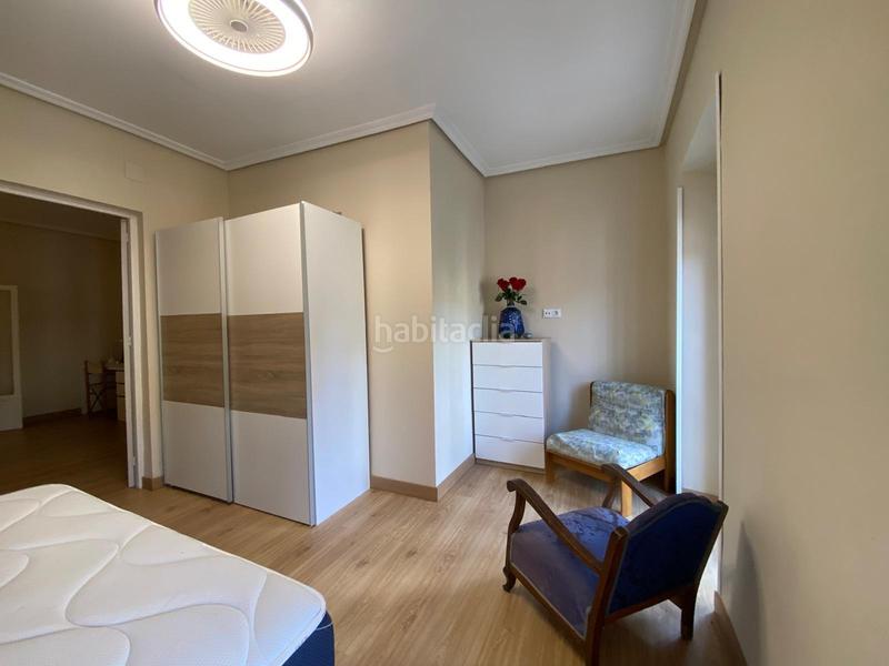 Foto 66a4710a-b869-4bf6-bddd-dd9afd48836c. Miete appartement in Casco Antiguo Cáceres