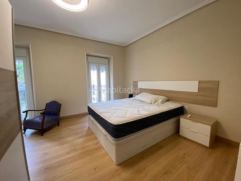 Foto ed9ee0eb-3763-4230-a5c6-a5ad3a176806. Miete appartement in Casco Antiguo Cáceres