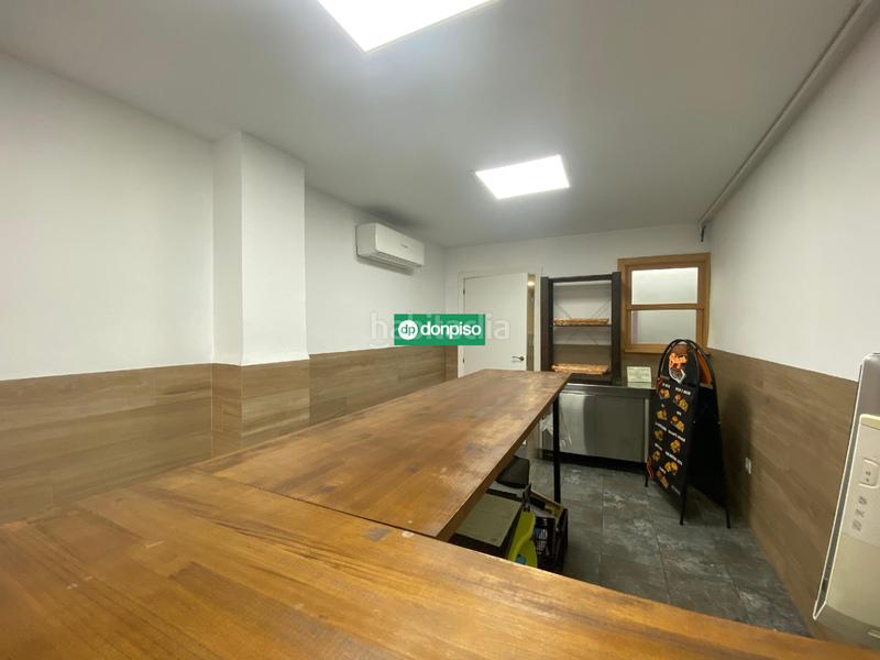 Foto adfe3b4c-d314-45ad-ae72-0405174aad92. Affitto locale commerciale in Casco Antiguo Cáceres