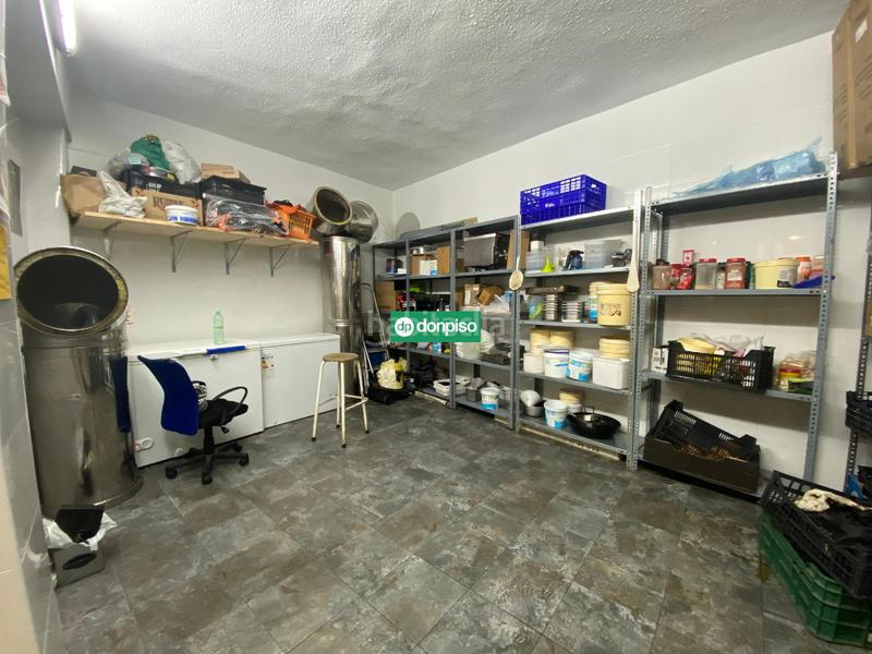 Foto 04d6c601-8a5e-4ccb-829a-be1a2366540a. Alquiler local comercial cercano a la plaza de toros en Cáceres