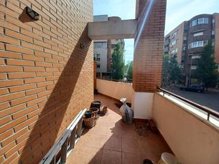 Appartement à Nuevo Cáceres. Zona nuevo cáceres