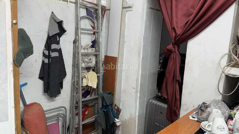 Foto f8ce40b3-7dd6-4347-a4c4-ccac70d58c12. Local comercial a Els Pins Blanes