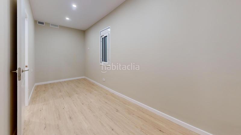 Foto 070d990d-e7d7-47fc-a14e-cd7739123191. Appartement dans El Camp de l´Arpa del Clot Barcelona